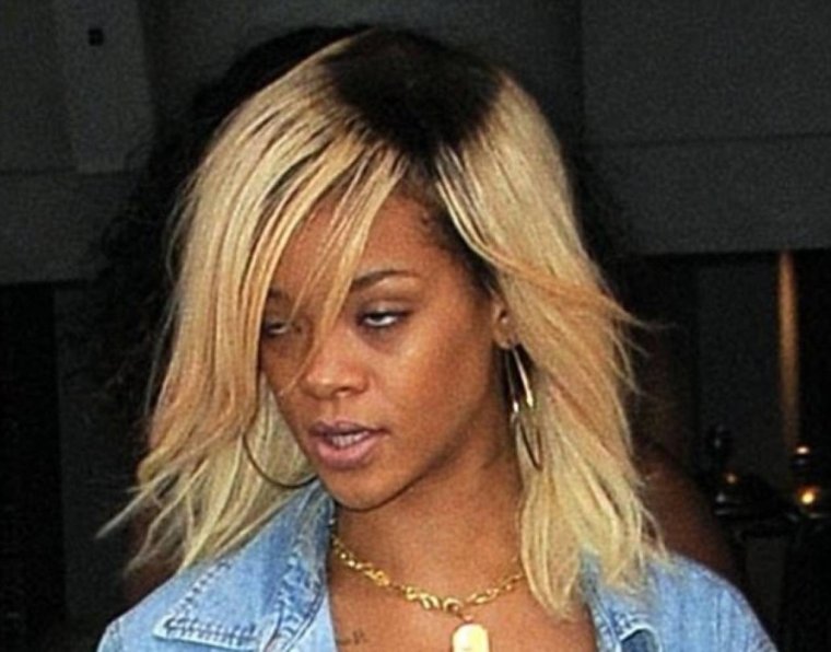 Нарощенные волосы 60см 150 прядей блонд