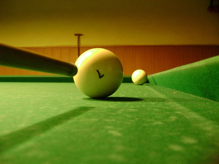 Бильярд надпись