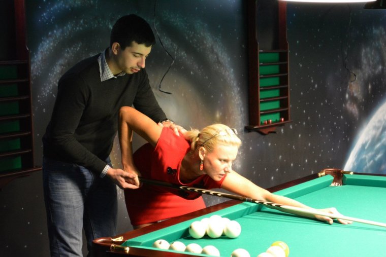 Бильярдист Сергей Мансуров