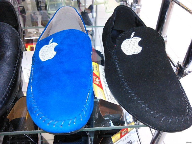 Смешные мокасины