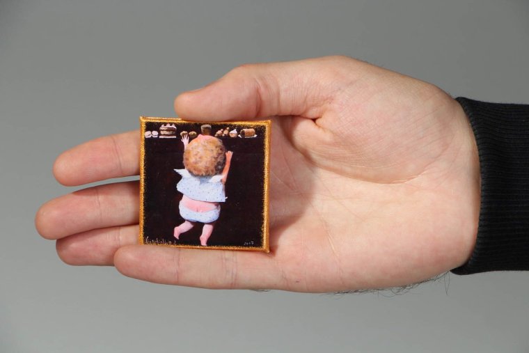 Жирный магнит на холодильник