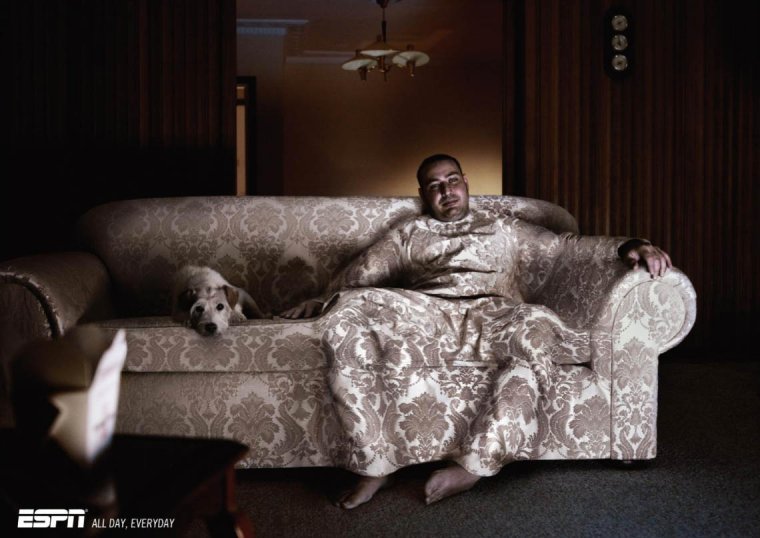 Креативная реклама мягкой мебели