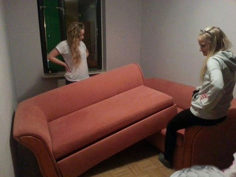 Приколы про мягкую мебель