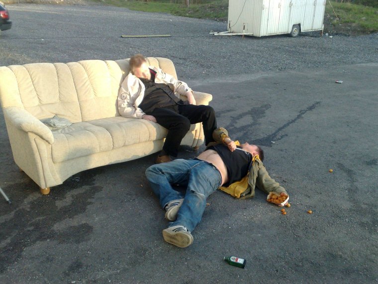 Обмыть диван