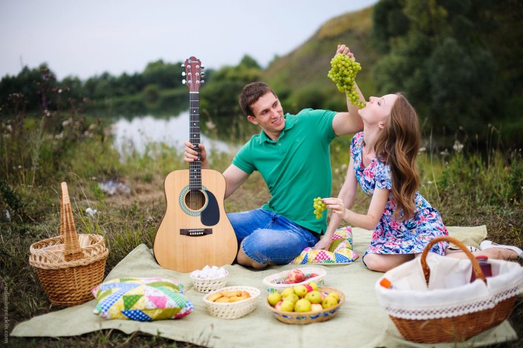 Шашлык на природе осень