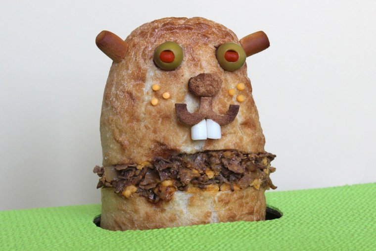 Бутерброд в виде коровы