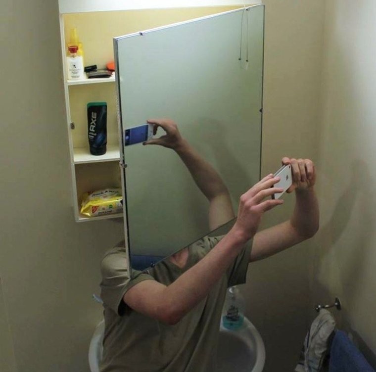 Смешные фото селфи с предметами на голове