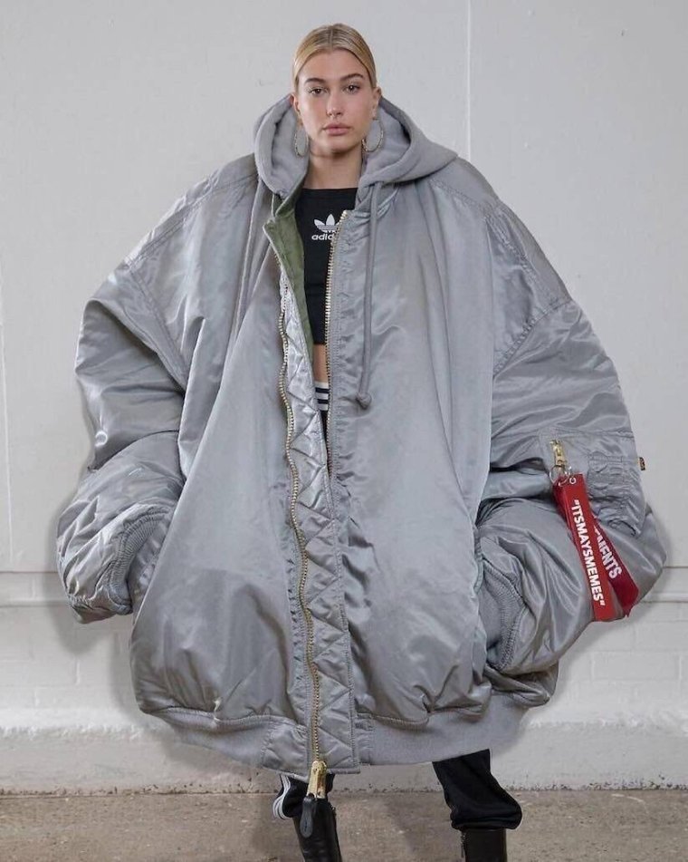 Большая куртка овер сай