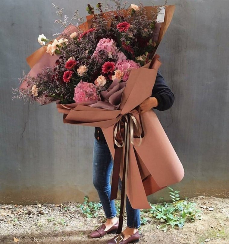 Дизайнерские букеты больших размеров