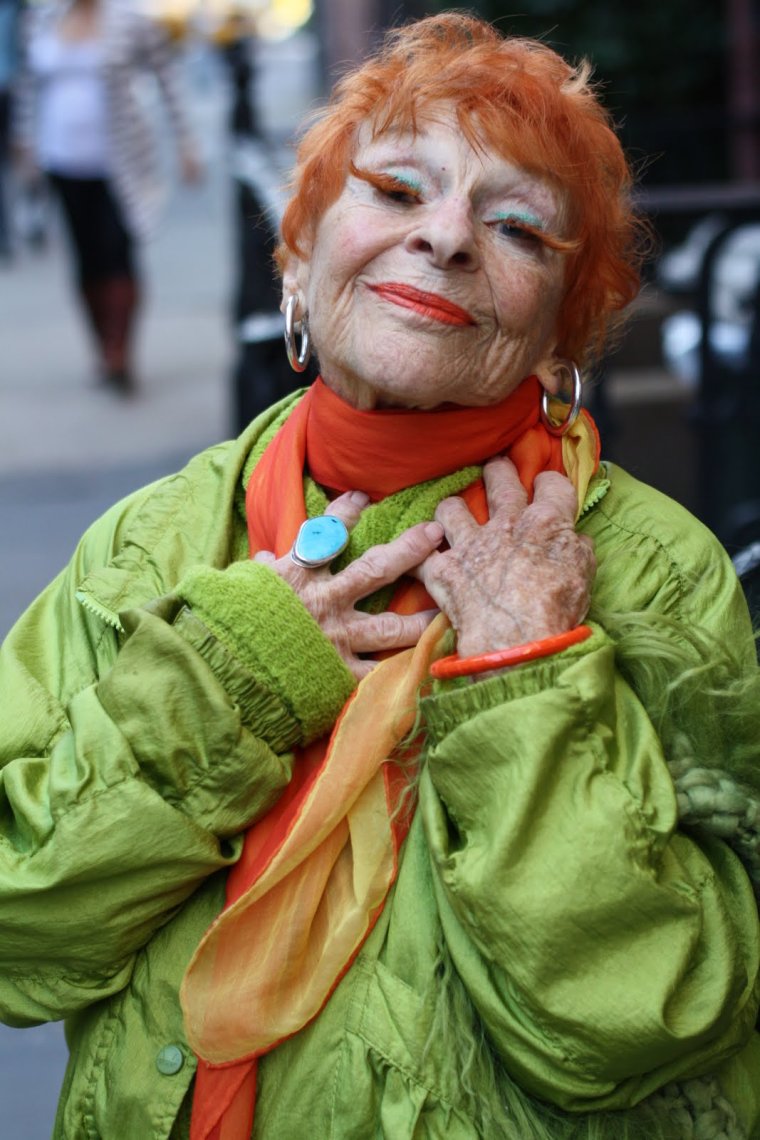 Смешные женщины за 40