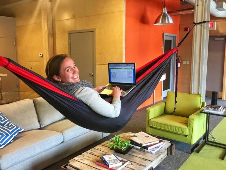 Квартиры гробы в Гонконге