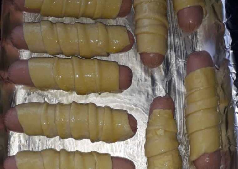 Сосиска в тесте член