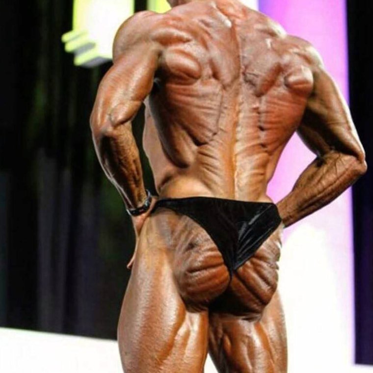 Смешной бодибилдинг
