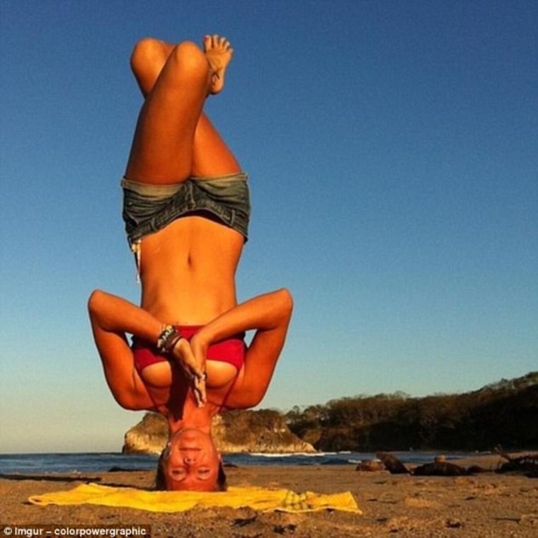 Прикольный йог