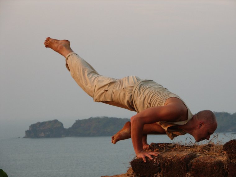Хатха йога мужчины