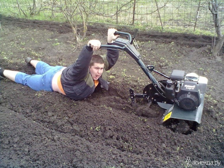 Прикольный мотоблок