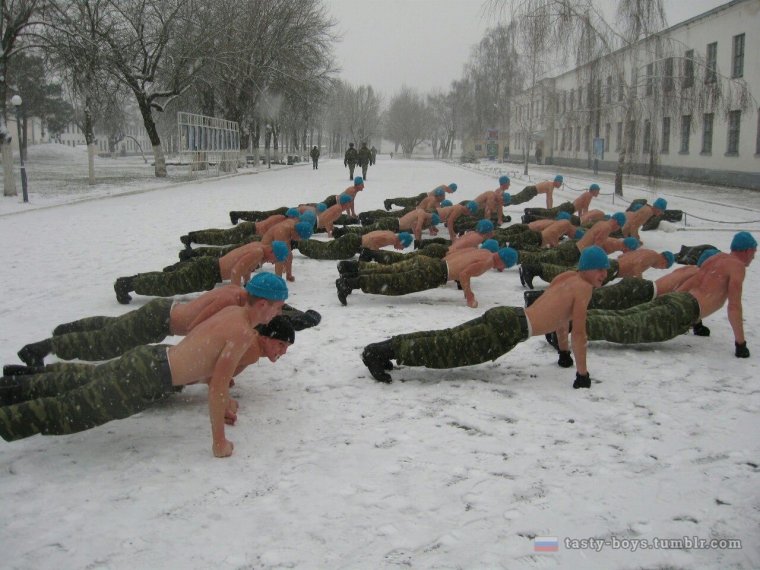 Зарядка в армии