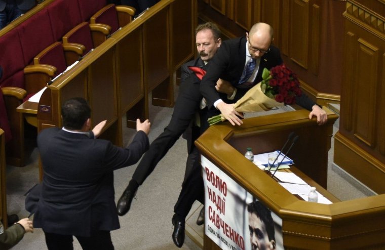 Депутаты Верховной рады Украины яц