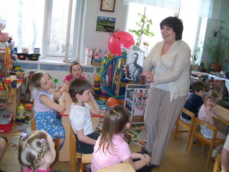 Воспитатель детского сада