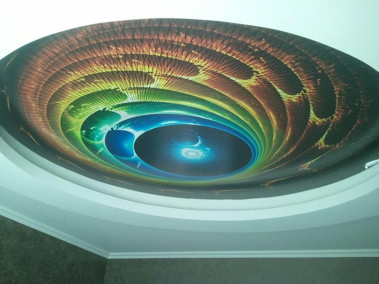 Натяжные потолки с рисунком