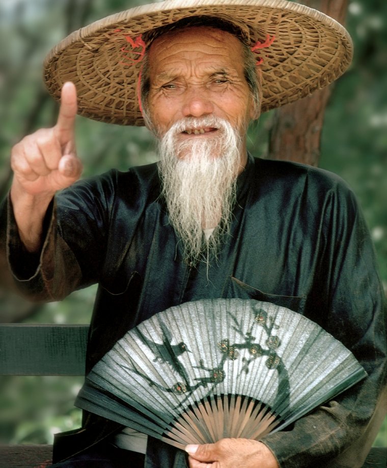 Старик китаец