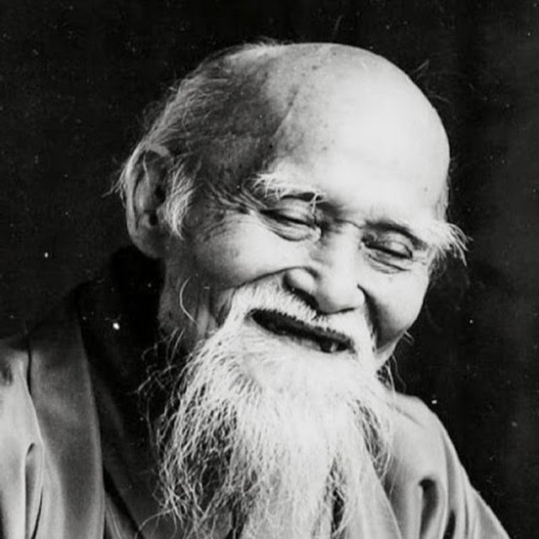 Мем сенсей Морихей Уэсиба