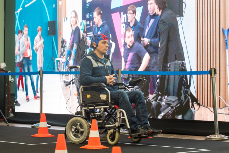 Экзоскелет выставка 2019