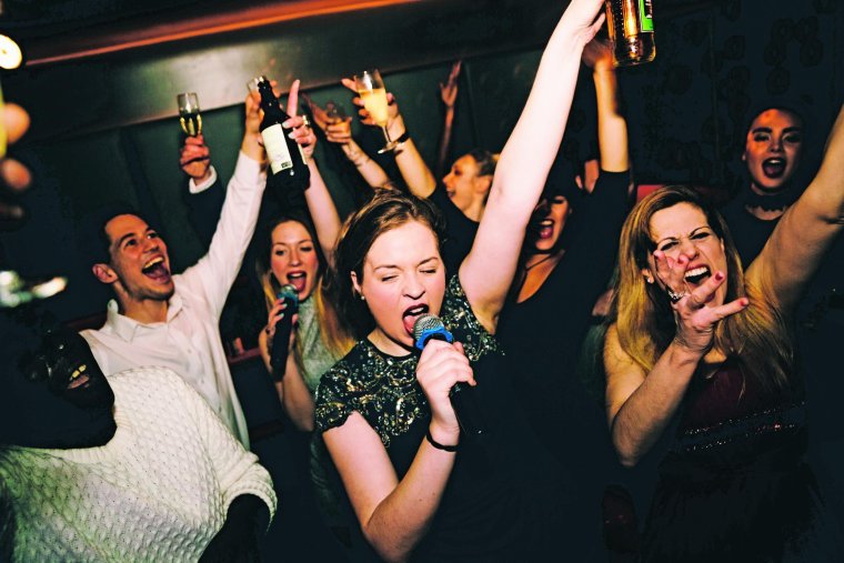 Караоке вечеринка