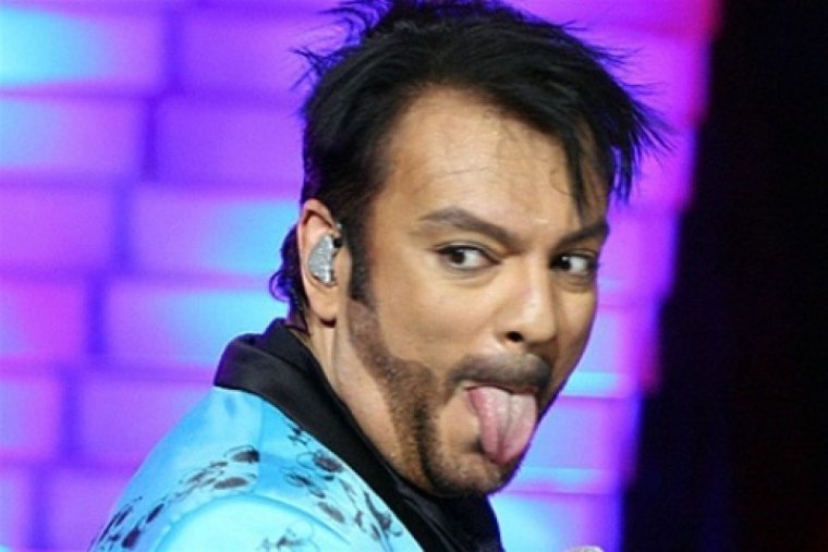 Филипп Киркоров с косичками 2020