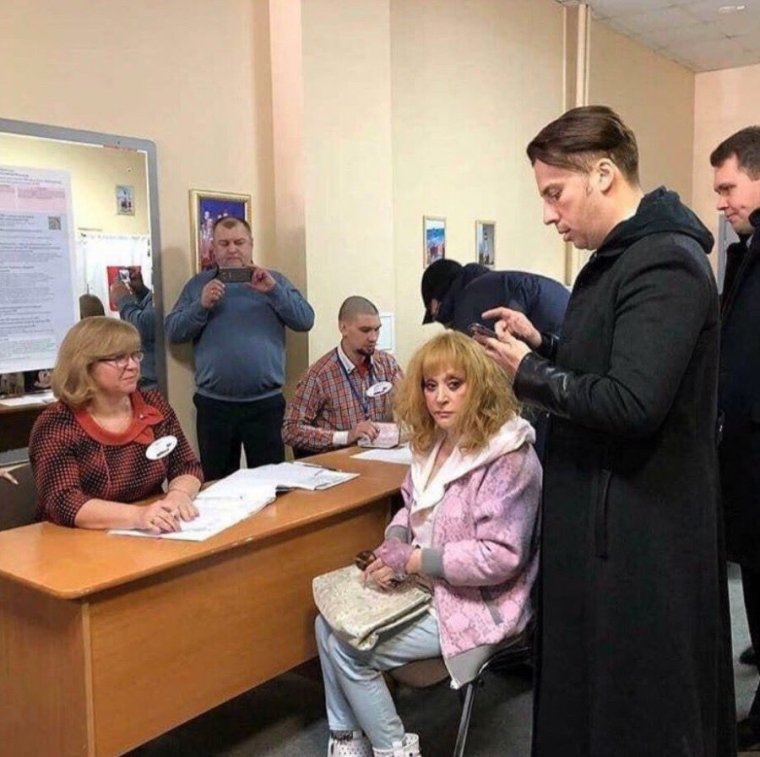 Пугачева на голосовании