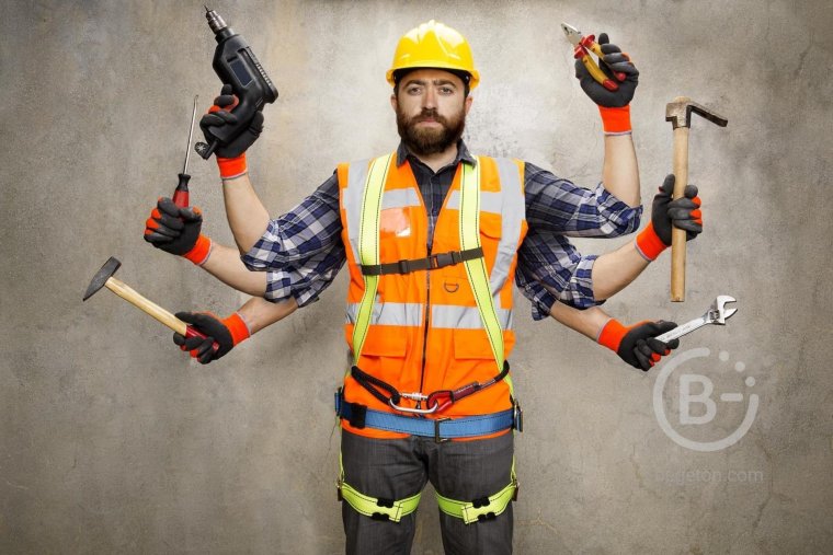 Строитель отделочник