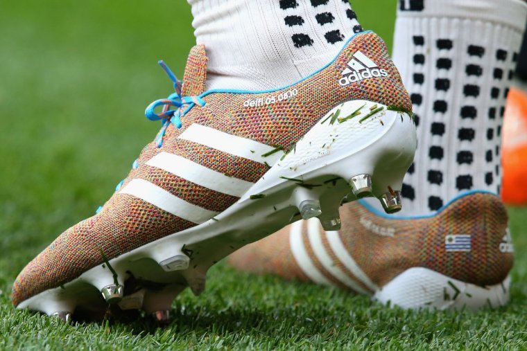 Луис Суарес бутсы