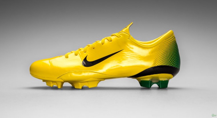Nike Mercurial Vapor 2000