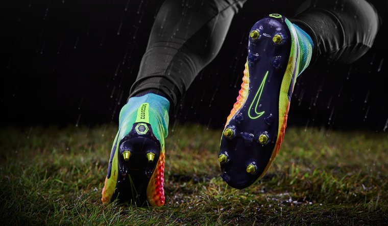 Красивые футбольные бутсы