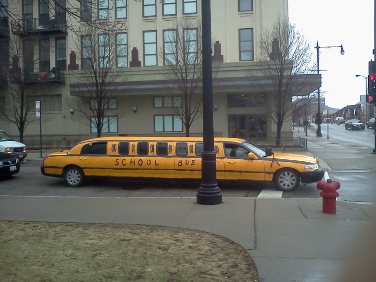 Школьный автобус прикол