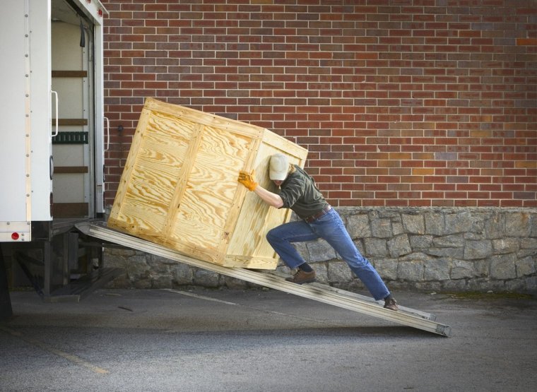 Прикольный грузчик