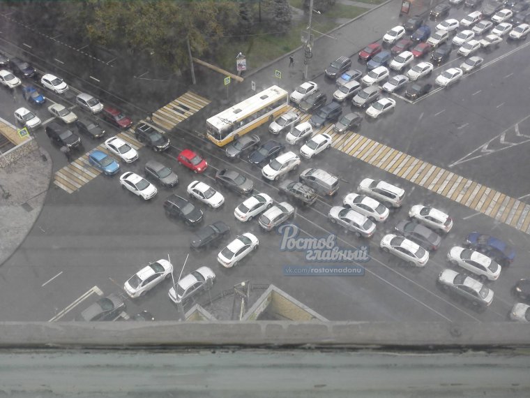 Пробка на перекрестке