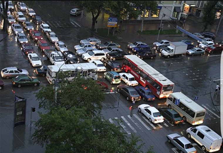 Автомобильная пробка прикол