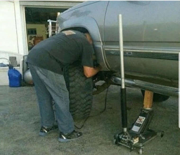 Домкрат прикол