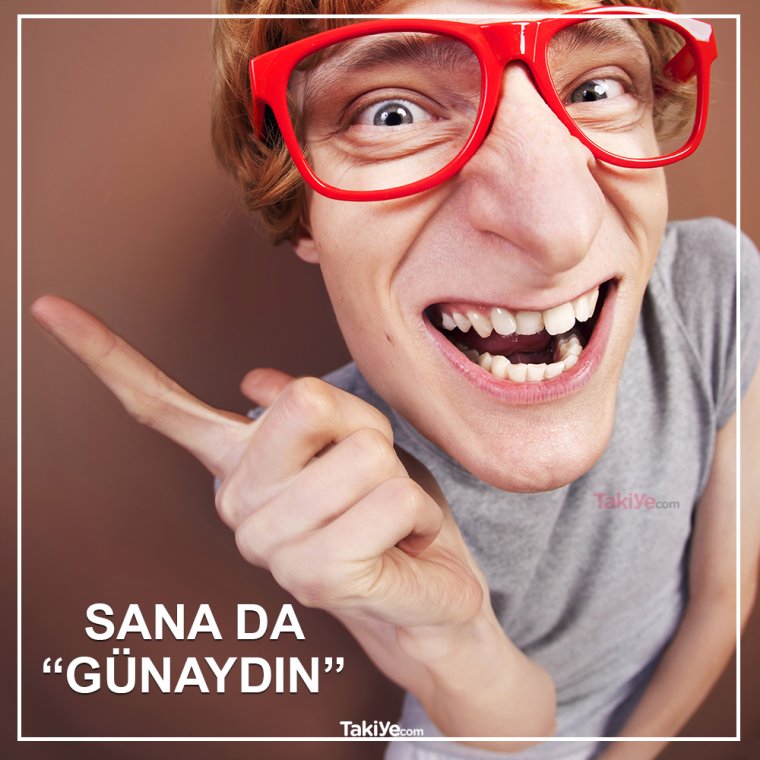 Глупый мужик в очках