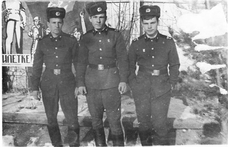 Сатира армия