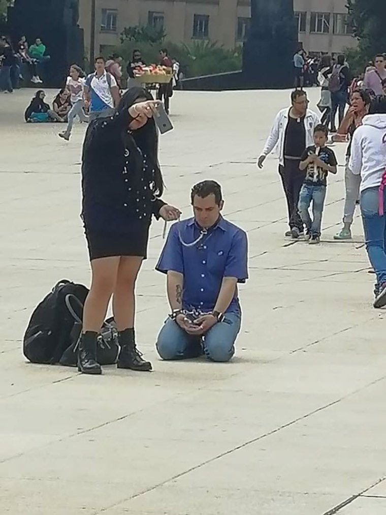 Каблук мужчина смешно