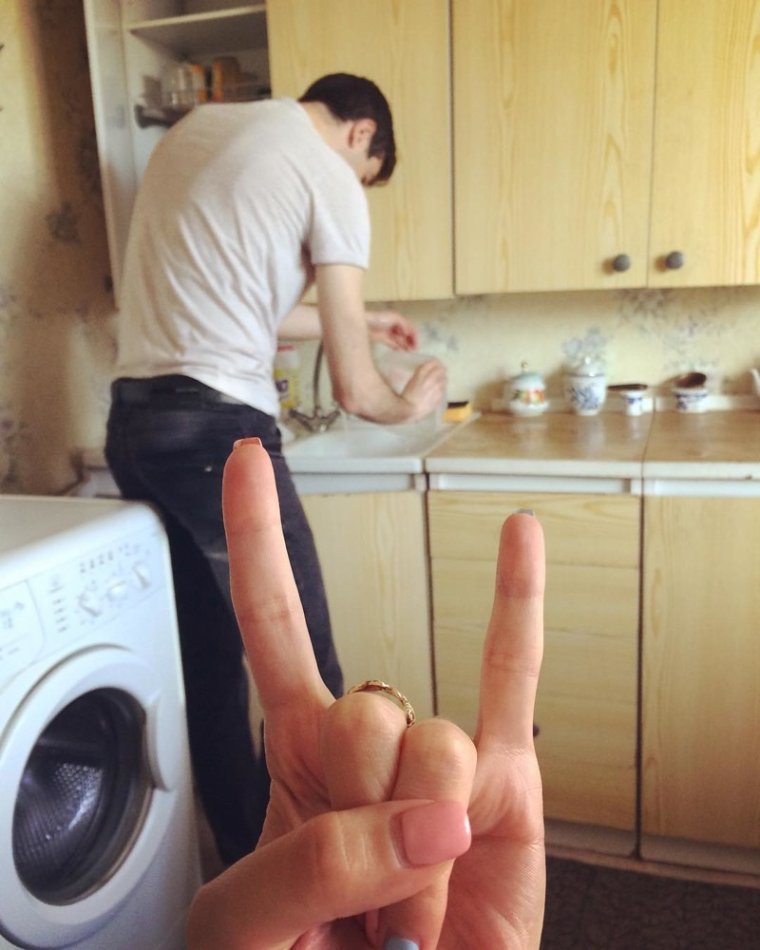 Мужик подкаблучник