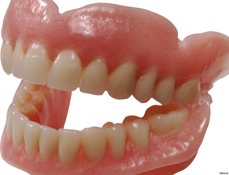 Огромный человеческий зуб