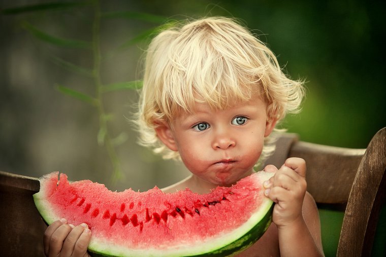 Фотосессия с арбузом дети