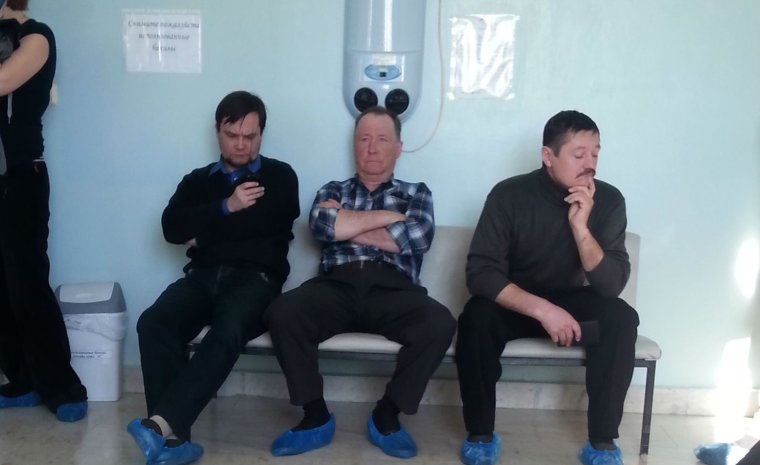 Мемы про очередь в больнице