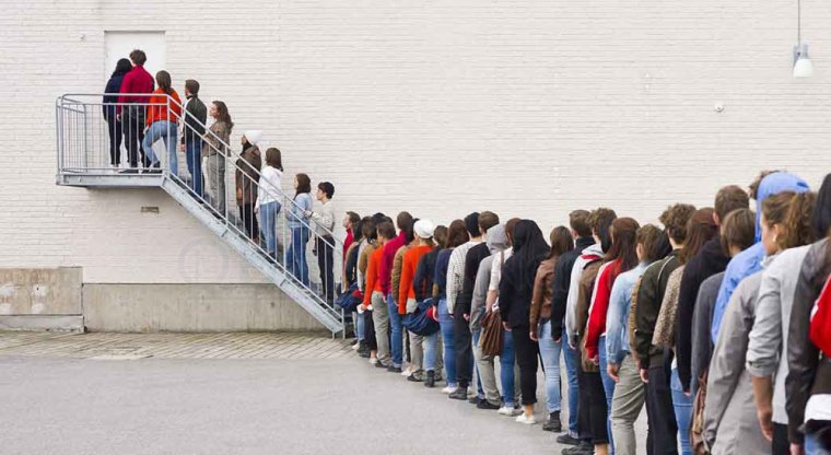 Длинная очередь