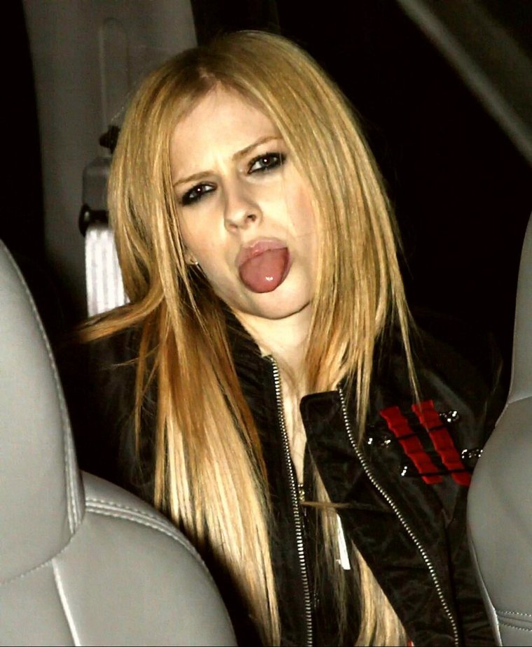 Аврил Лавин неудачные фото