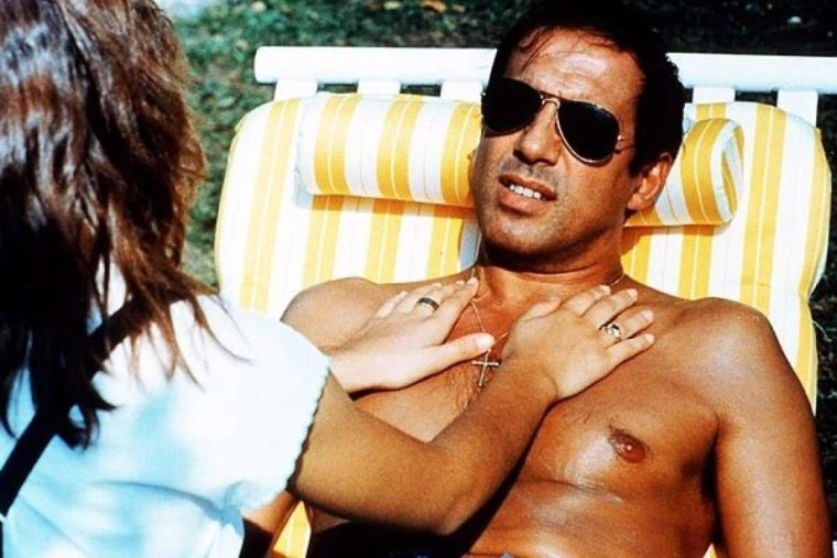 Челентано в солнечных очках