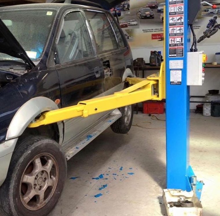 Автосервис карикатура